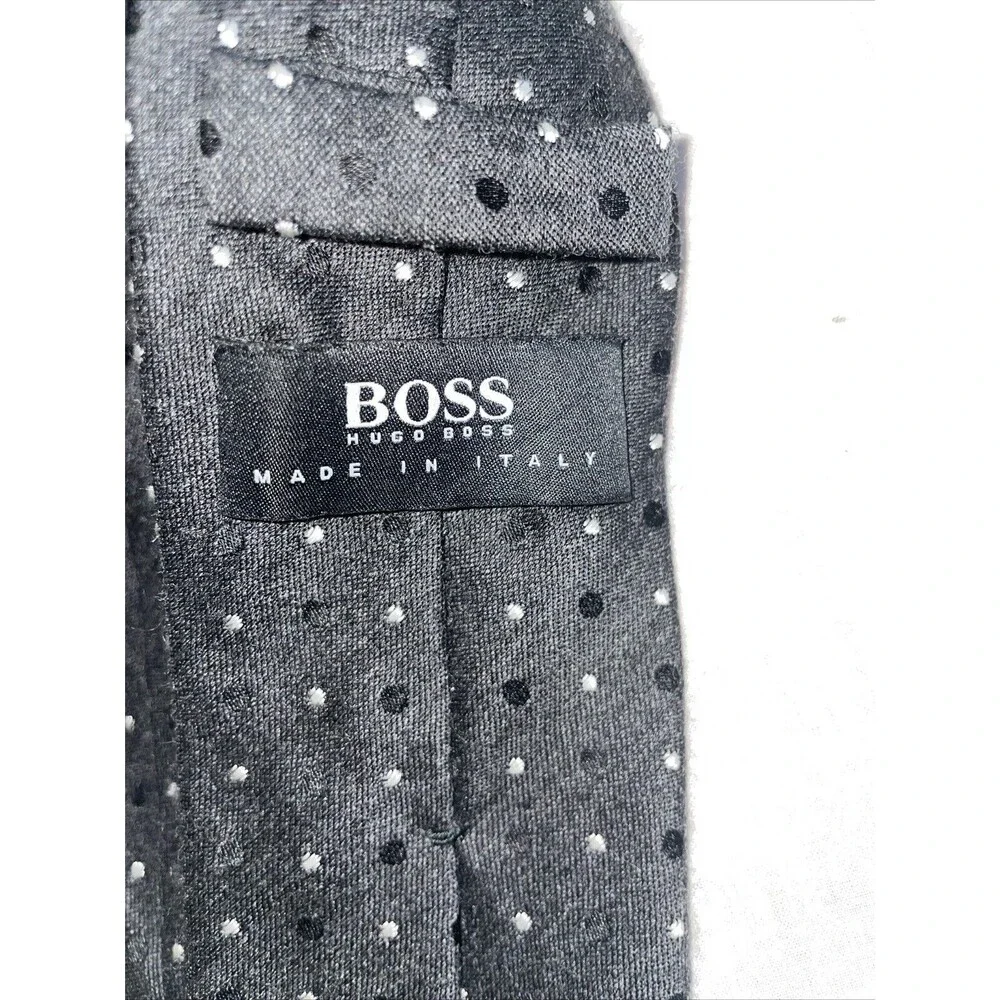 Hugo Boss Men’s Dress Tie Size 57” Black Dotted Wool Blend Business Formal